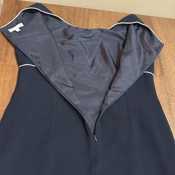 Un Deux Trois dress size L. French 45. US size 12? Navy blue. Classic - Picture 11 of 11